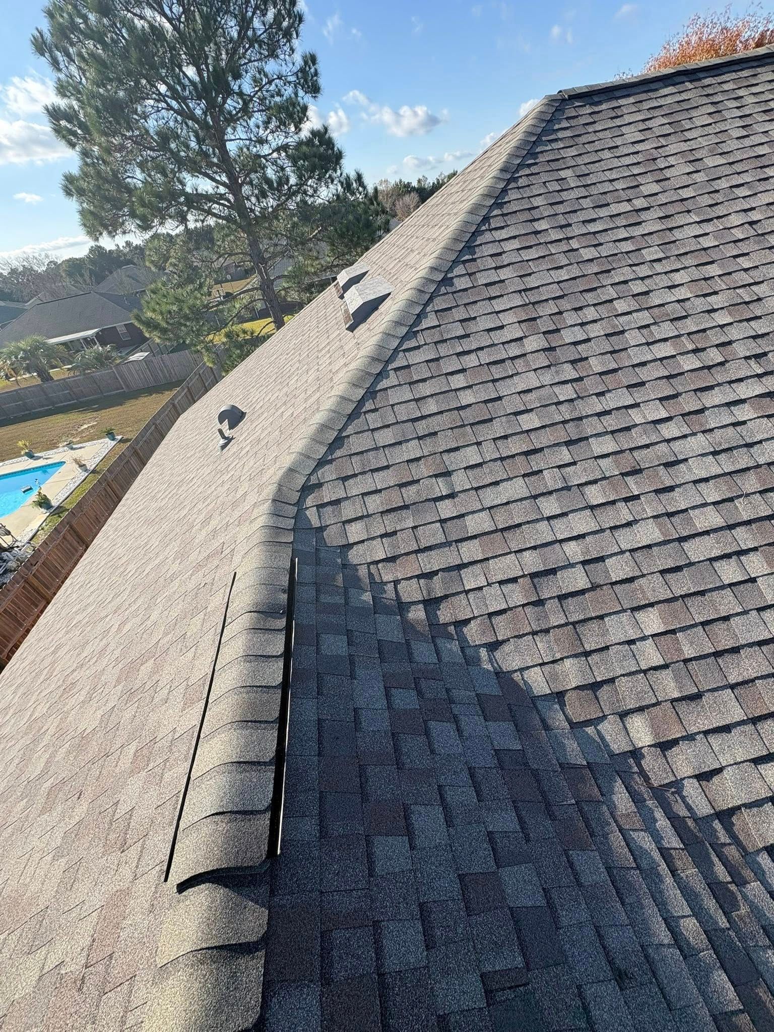 Roof installed by Defender Roofing near Gulf Breeze, FL