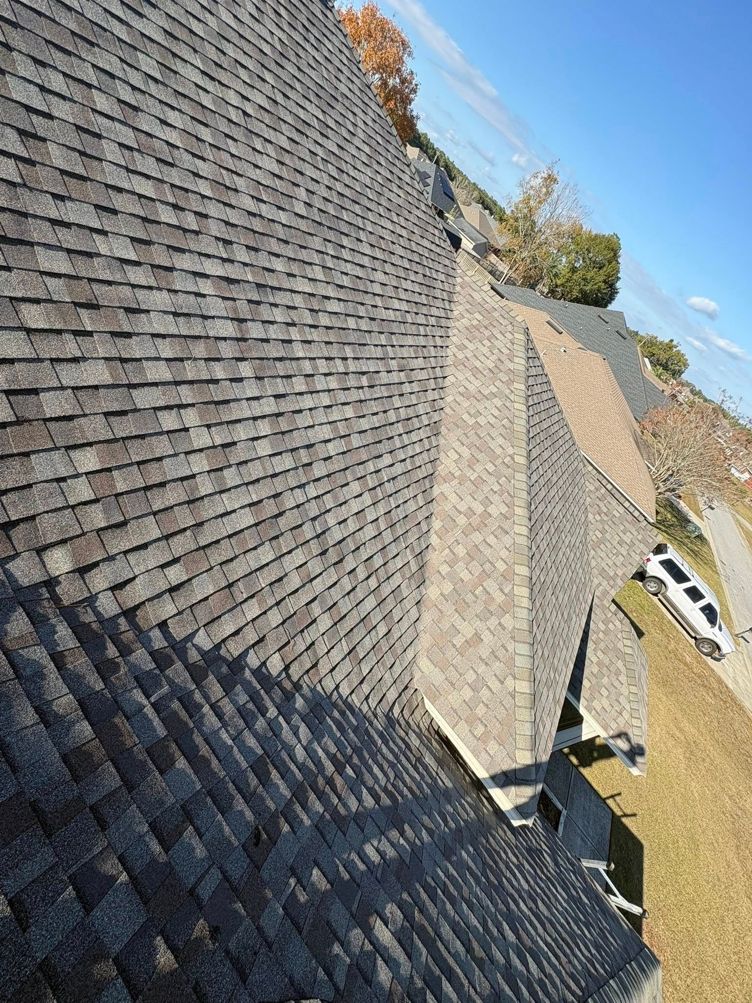 Roof installed by Defender Roofing near Navarre, FL